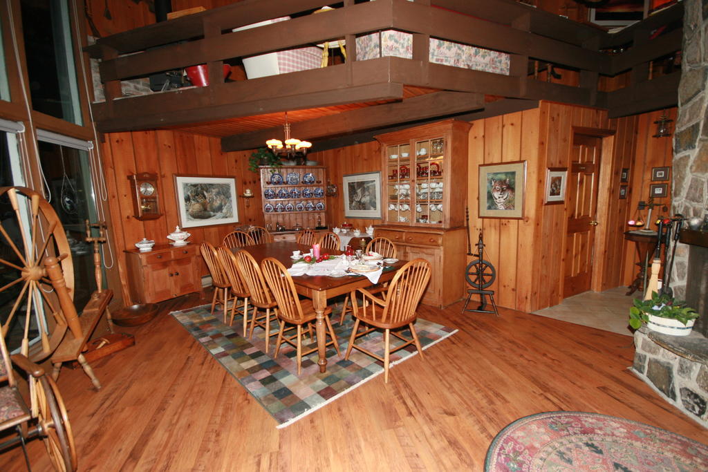 Stouffermill Bed & Breakfast Algonquin Highlands Eksteriør billede