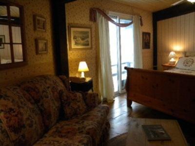 Stouffermill Bed & Breakfast Algonquin Highlands Værelse billede