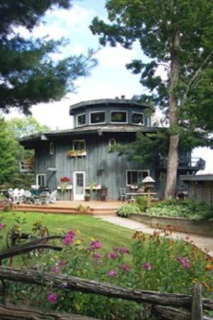 Stouffermill Bed & Breakfast Algonquin Highlands Eksteriør billede